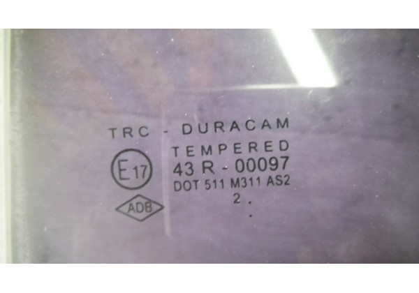 Скло (трикут) дверки лівої задньої Renault LOGAN 2 (Седан), 2013-, 822636739R